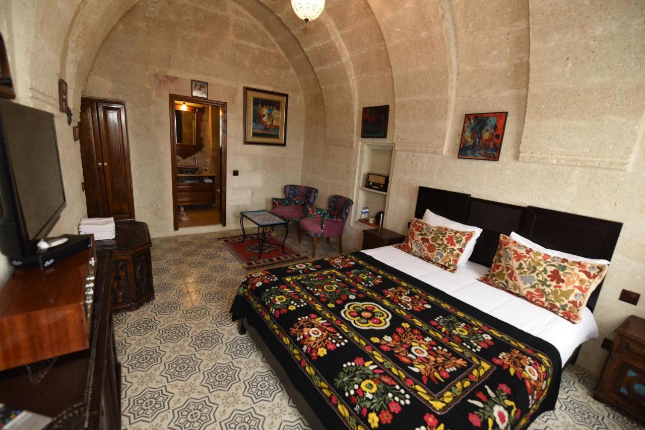 คาเนลา เคฟ โฮเต็ล Hotel Cavusin ภายนอก รูปภาพ