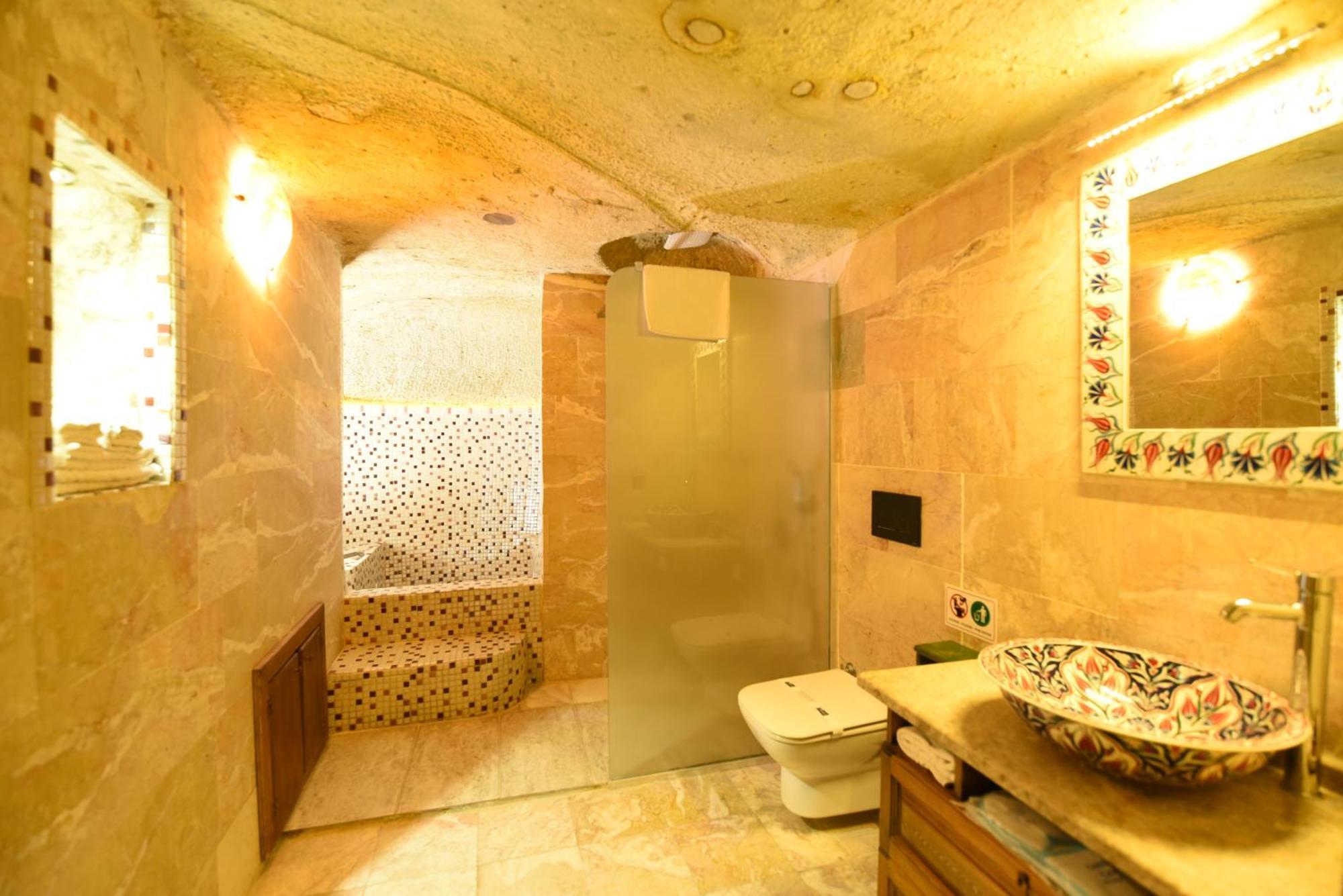 คาเนลา เคฟ โฮเต็ล Hotel Cavusin ภายนอก รูปภาพ