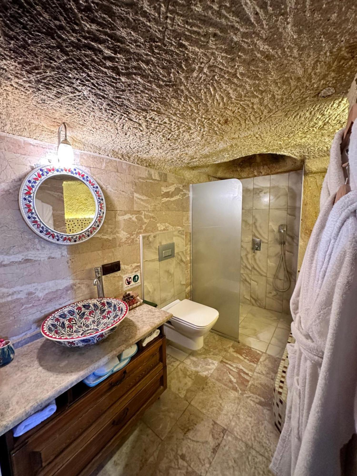 คาเนลา เคฟ โฮเต็ล Hotel Cavusin ภายนอก รูปภาพ